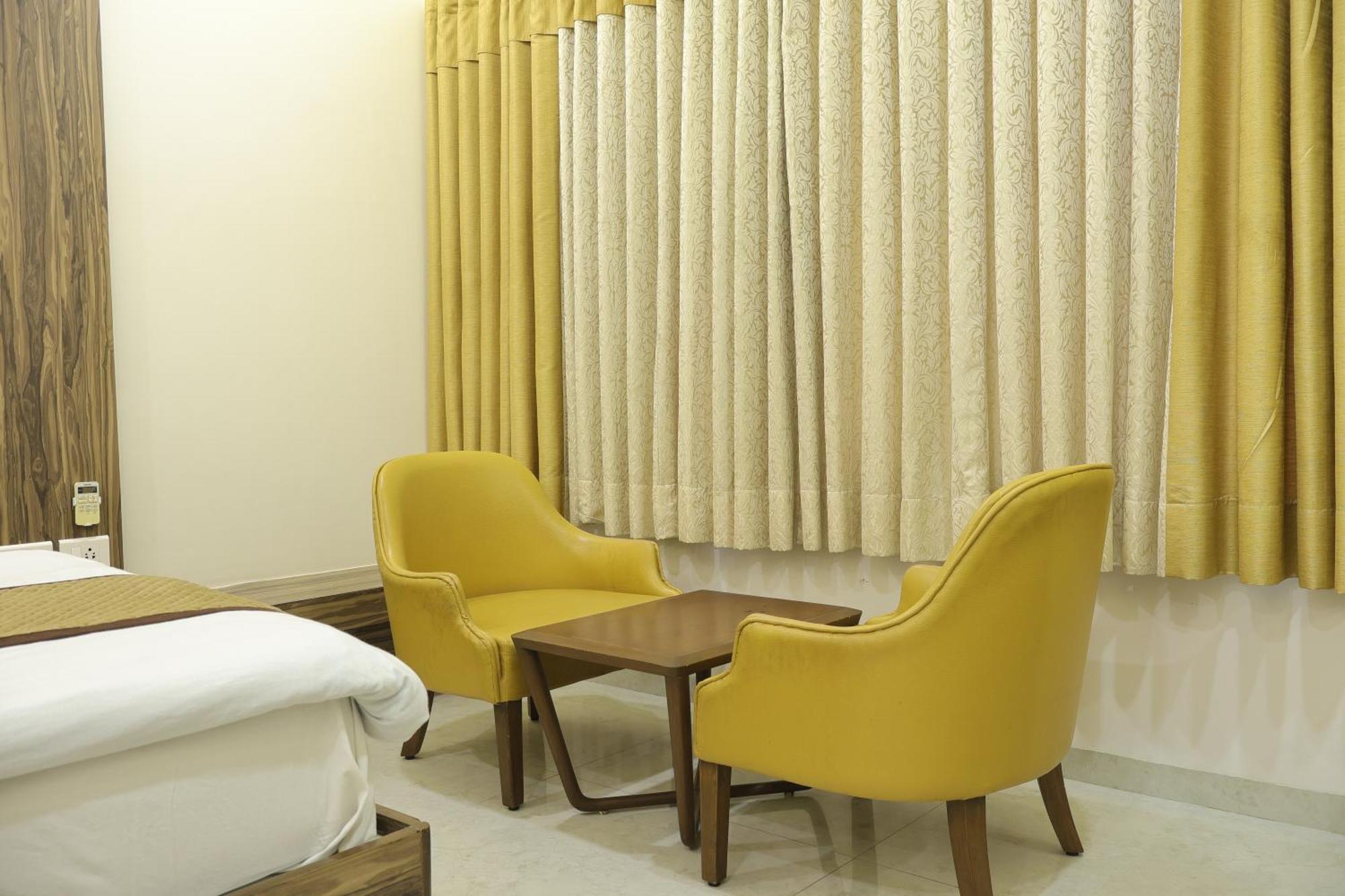 Hotel Kabir Ahmedabad Eksteriør billede