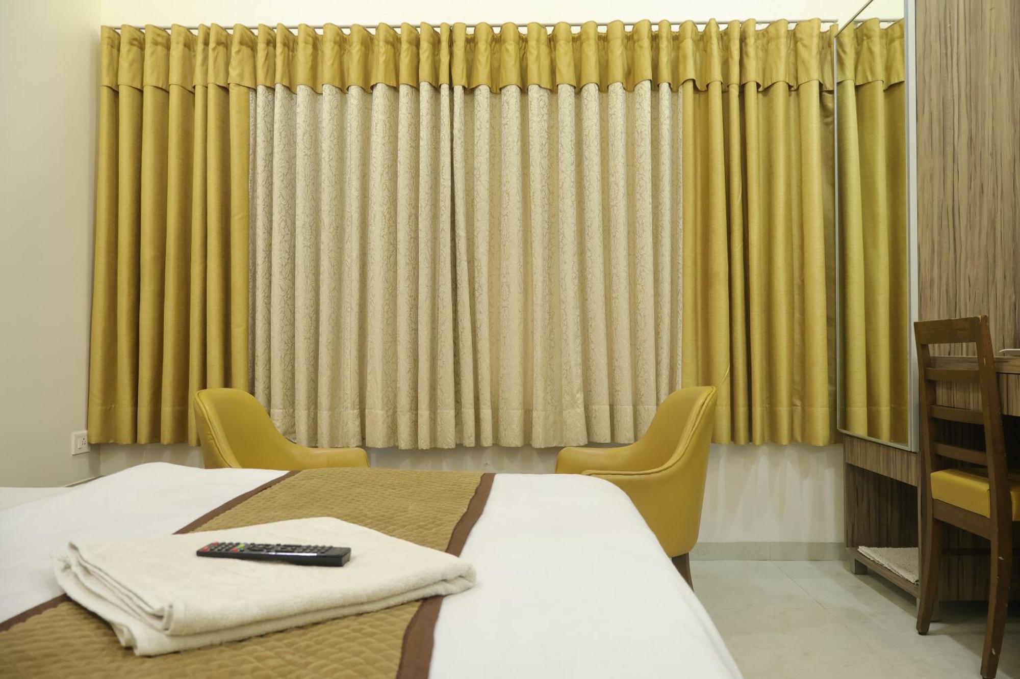 Hotel Kabir Ahmedabad Eksteriør billede