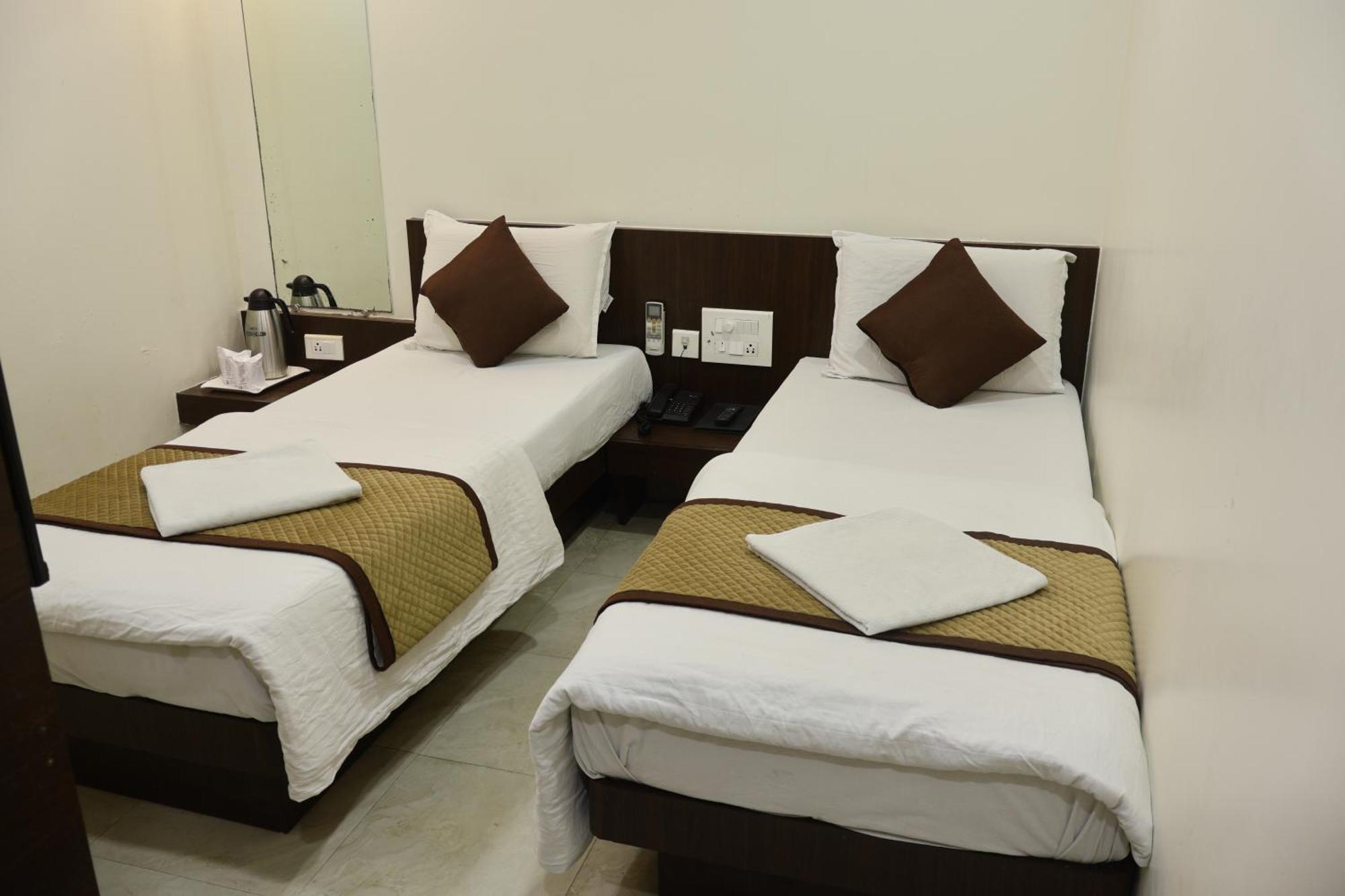 Hotel Kabir Ahmedabad Eksteriør billede