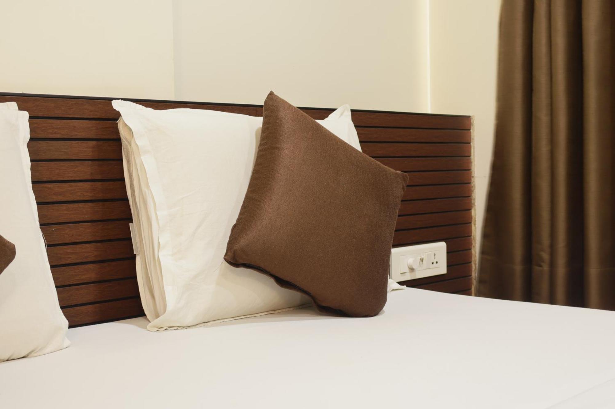 Hotel Kabir Ahmedabad Eksteriør billede